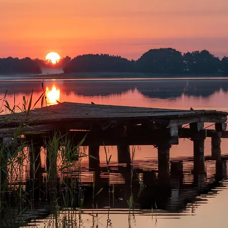 Апартаменты Atempause - Stilvolles Mit Terrasse & Wellness Am Krakower *