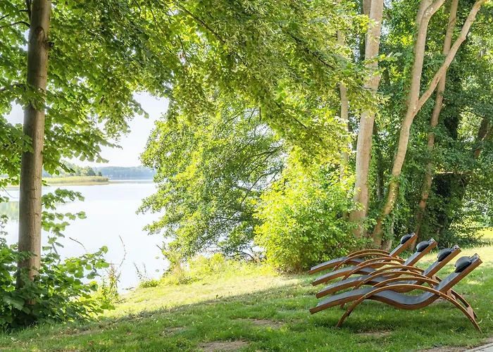 Mooswinkel - Stilvolles Mit Terrasse & Wellness Am Krakower *